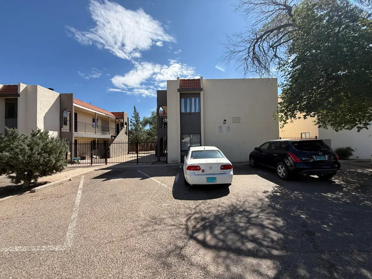 536 Palomas Drive Se, Albuquerque, NM 87108 - #1