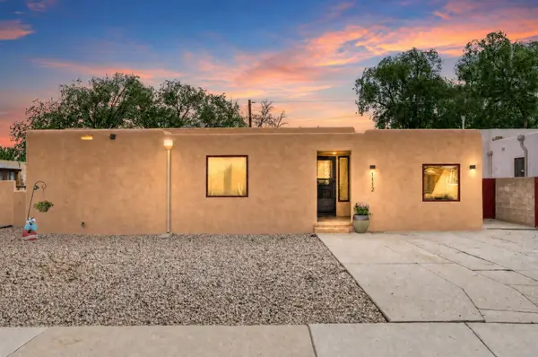 1112 Bryn Mawr Drive Ne, Albuquerque, NM 87106