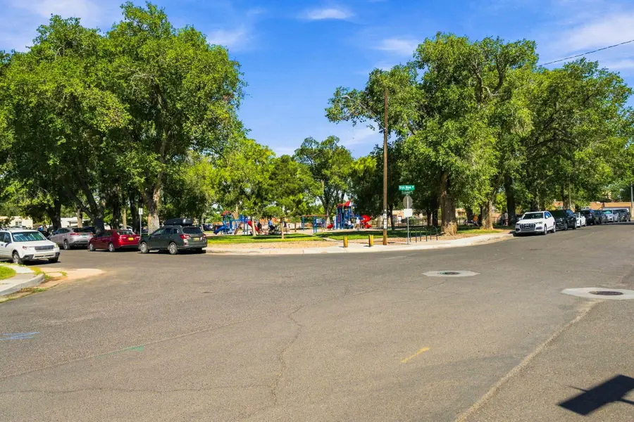 1112 Bryn Mawr Drive Ne, Albuquerque, NM 87106 - #2
