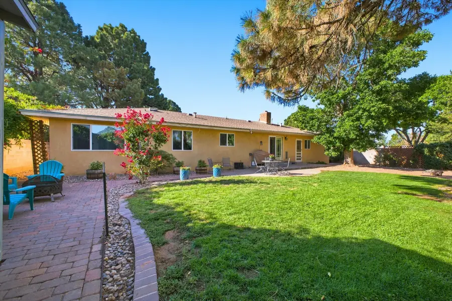 6605 Arroyo Del Oso Avenue Ne, Albuquerque, NM 87109 - #3