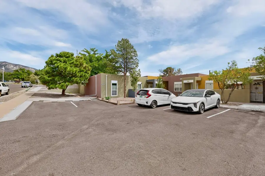 1116 Nakomis Drive Ne, Albuquerque, NM 87112 - #2