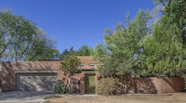 3312 Don Quixote Drive Nw, Albuquerque, NM 87104