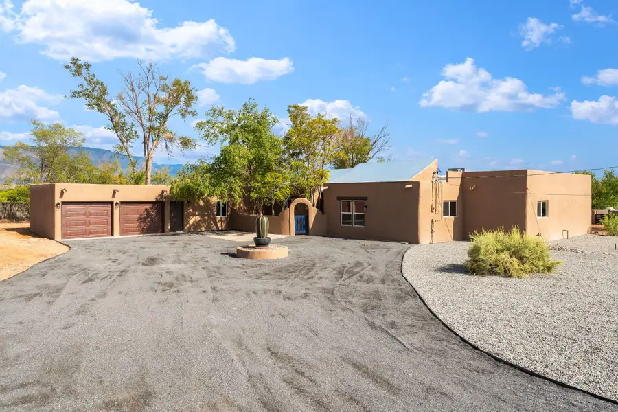 78 El Rey Drive Nw, Corrales, NM 87048 - #2