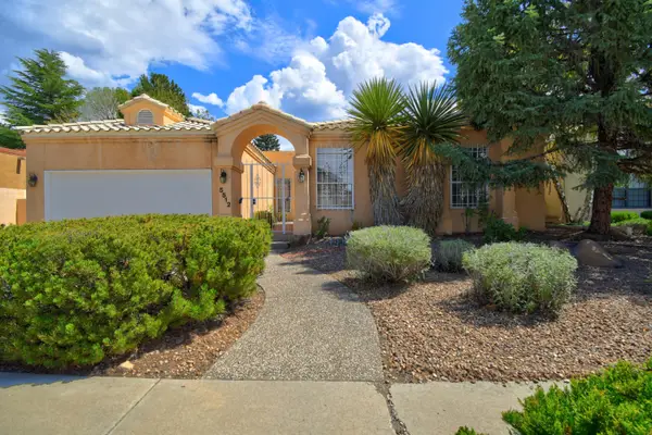 5512 Avenida Cuesta Ne, Albuquerque, NM 87111