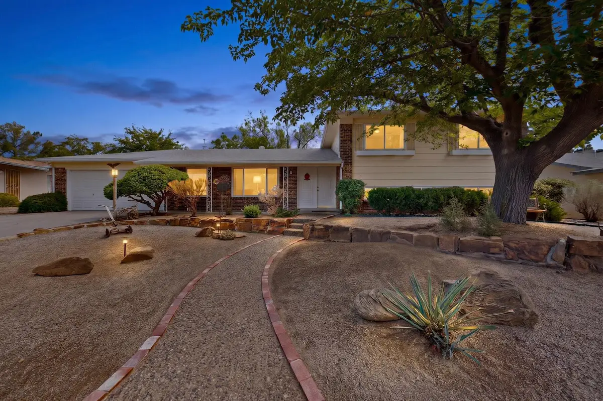 4612 Downey Street Ne, Albuquerque, NM 87109 - #1