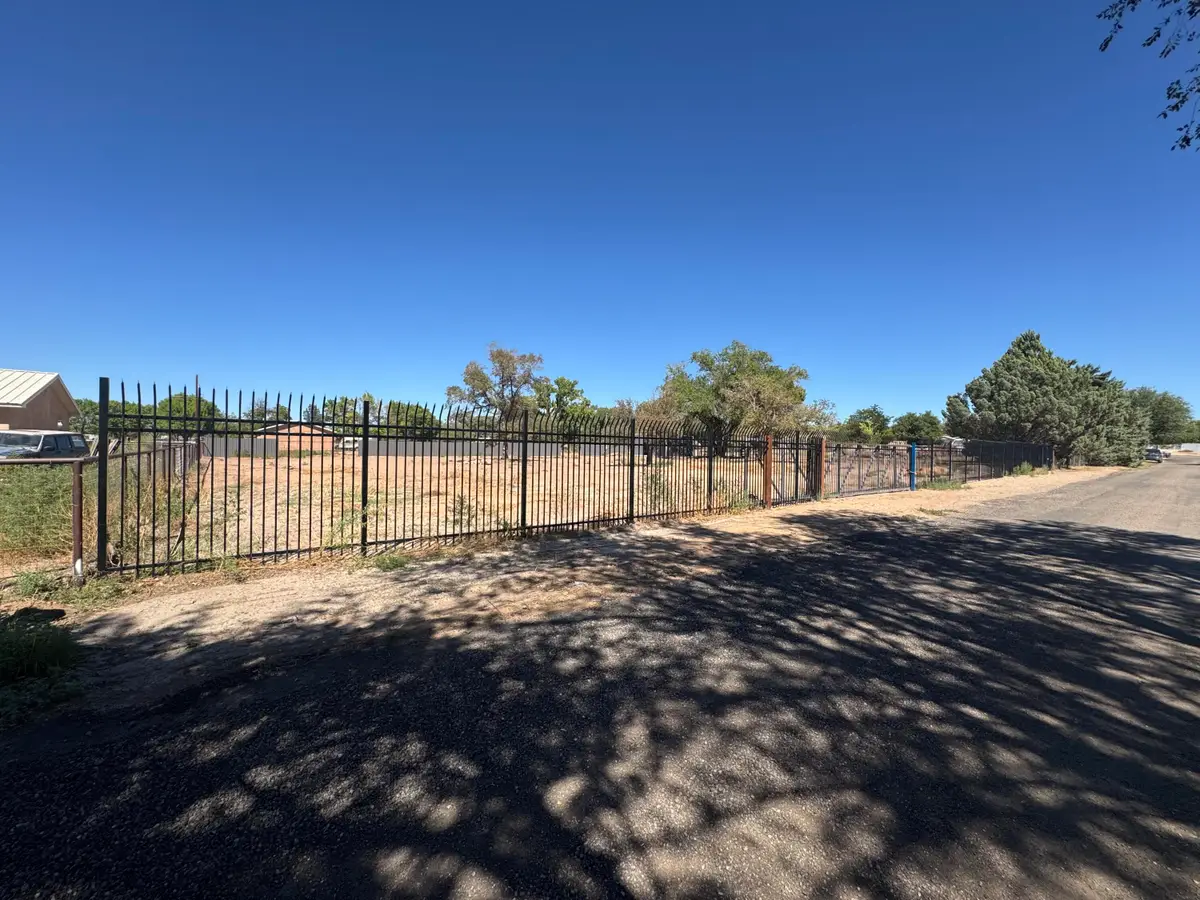 20 Bennet Road, Los Lunas, NM 87031 - #1