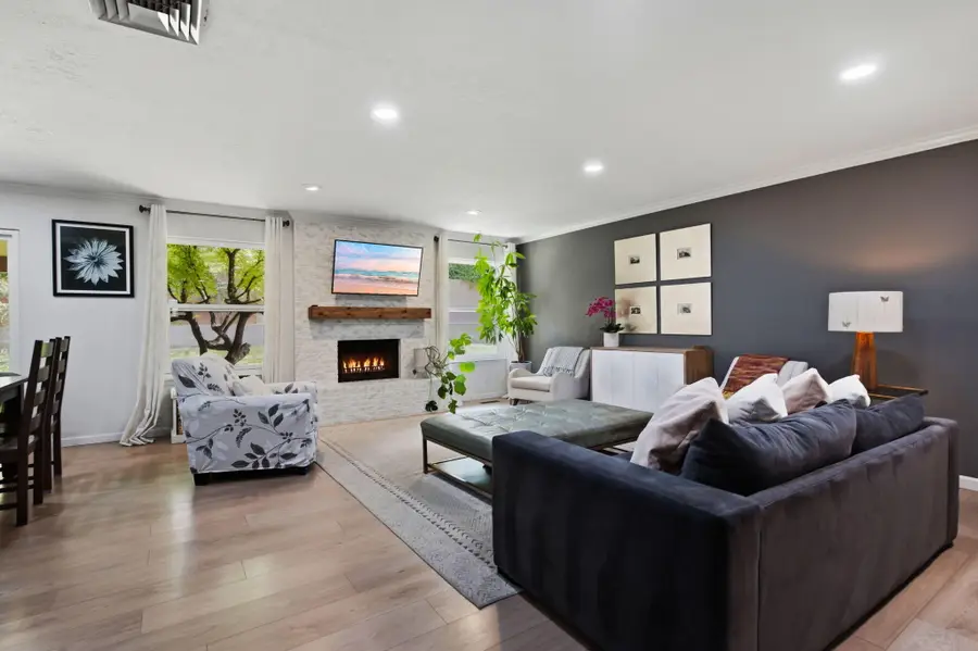 5410 Edwards Drive Ne, Albuquerque, NM 87111 - #3