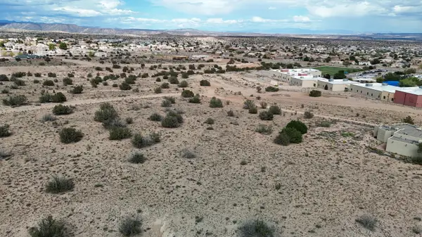5720 Offenbach Road Ne, Rio Rancho, NM 87144