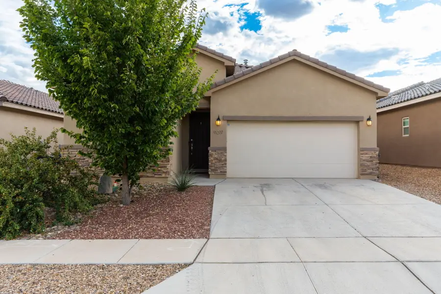 9019 S Sky Street Nw, Albuquerque, NM 87114 - #2