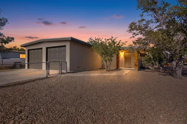 245 Garcia Street Ne, Albuquerque, NM 87123