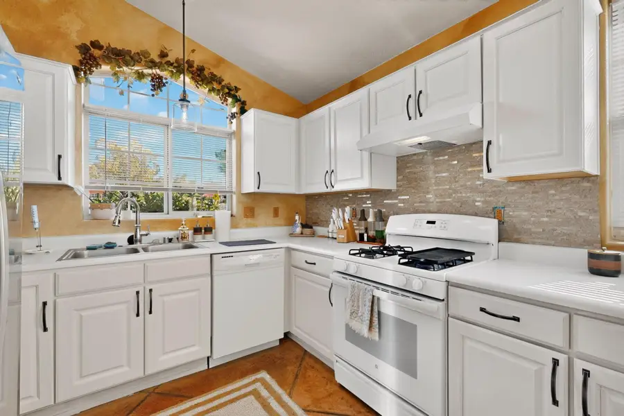 5912 Gran Quivira Road Nw, Albuquerque, NM 87120 - #3