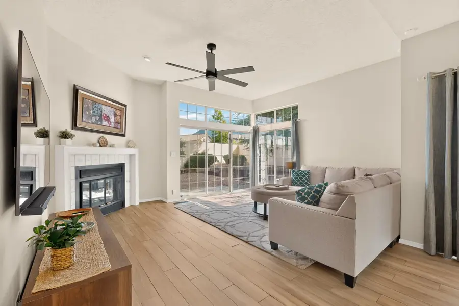 8233 Countrywood Road Ne, Albuquerque, NM 87109 - #2