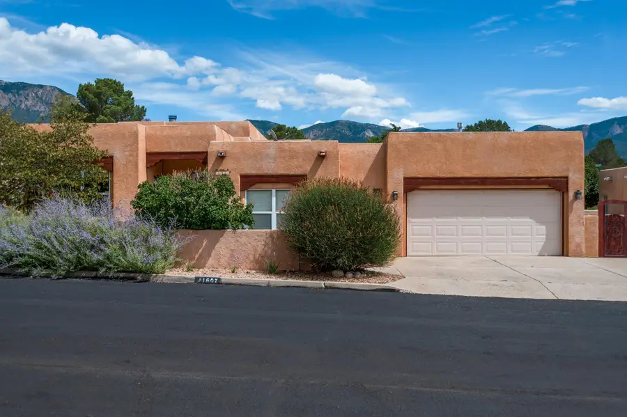 1607 Quailwood Drive Ne, Albuquerque, NM 87122 - #2