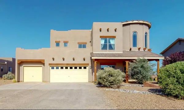 608 3rd Street Sw, Rio Rancho, NM 87124