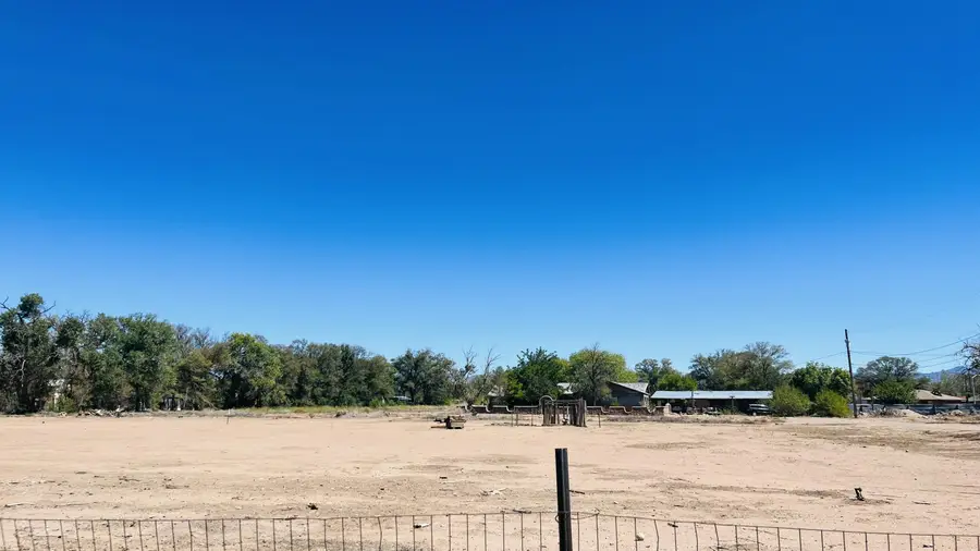 1602 Juan Perea, Los Lunas, NM 87031 - #3