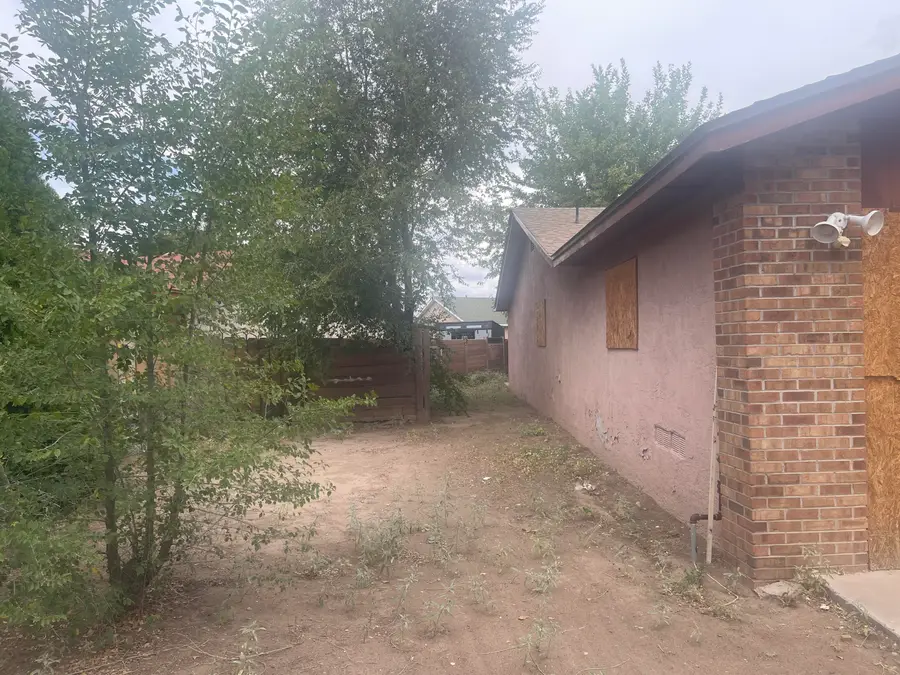 2715 Bryan Court Sw, Albuquerque, NM 87105 - #2