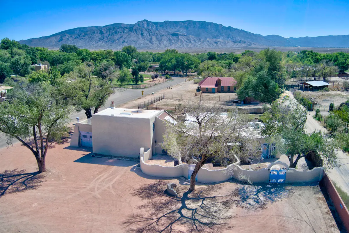 250 Moongate Road, Corrales, NM 87048 - #1