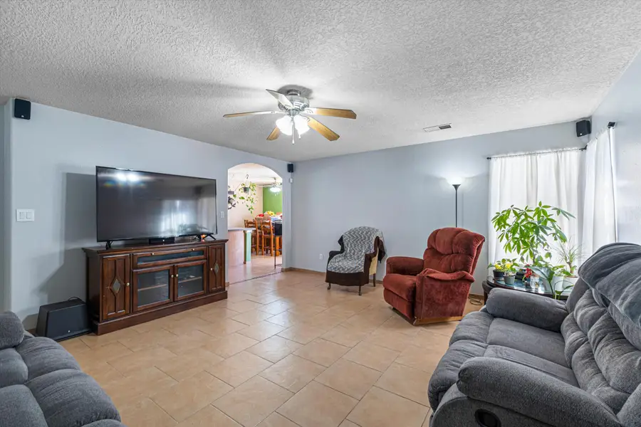 700 97th Street Sw, Albuquerque, NM 87121 - #2