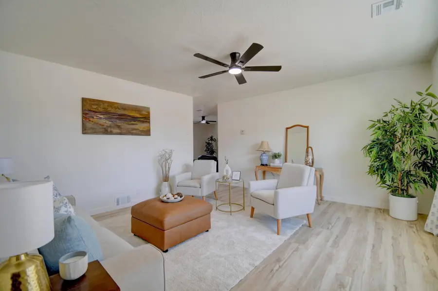 2909 18th Street Nw, Albuquerque, NM 87104 - #3