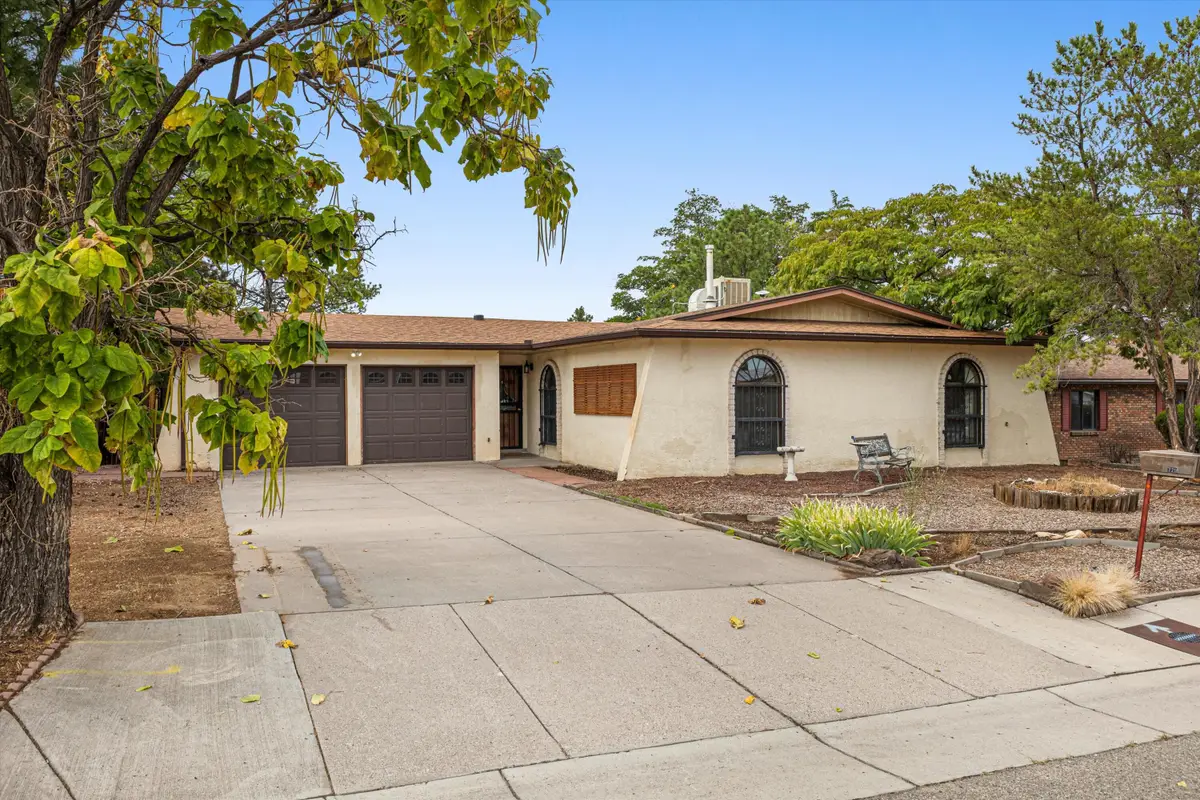7216 Derickson Avenue Ne, Albuquerque, NM 87109 - #1