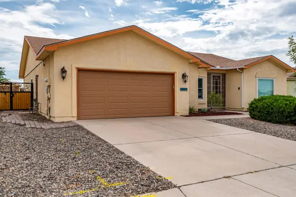 6921 Glen Hills Drive Ne, Rio Rancho, NM 87144