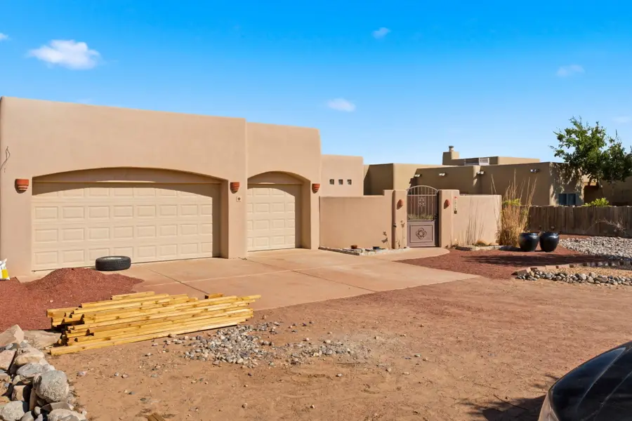 1716 Shoshone Trail Ne, Rio Rancho, NM 87144 - #3