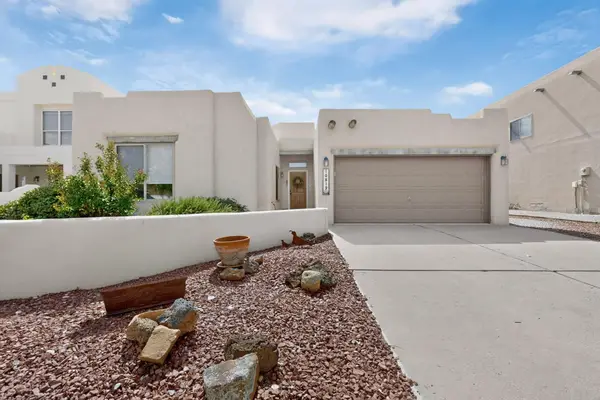 10819 Chicobush Drive Nw, Albuquerque, NM 87114