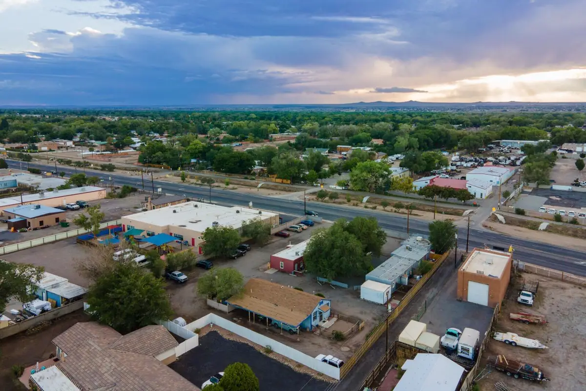 7524 2nd Street Nw, Albuquerque, NM 87107 - #1