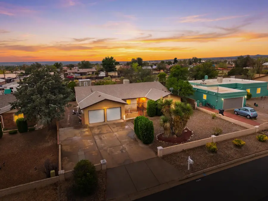 3102 May Circle Se, Albuquerque, NM 87124 - #3