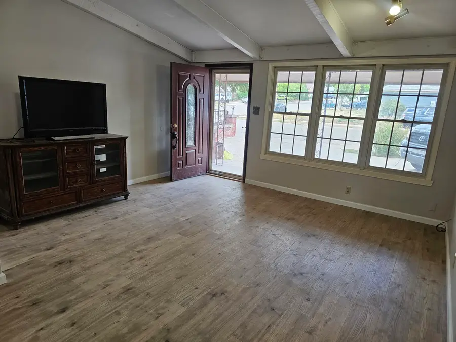 400 Casaus Avenue, Santa Rosa, NM 88435 - #3