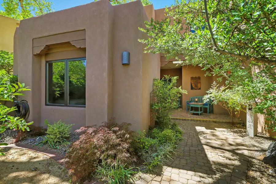 3004 Calle De Alamo Nw, Albuquerque, NM 87104 - #3