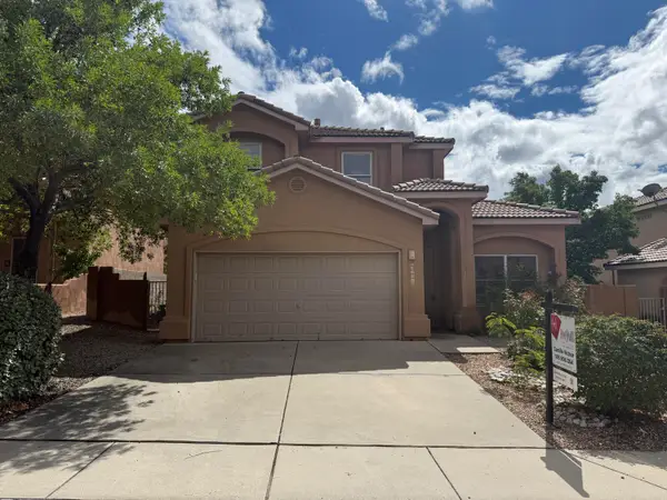 9228 Bluewood Lane Ne, Albuquerque, NM 87122
