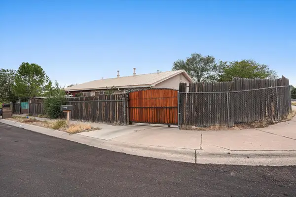 15 N Sierra Place # B, Santa Fe, NM 87508
