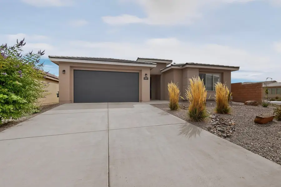 2343 Sandra Loop Ne, Rio Rancho, NM 87144 - #3