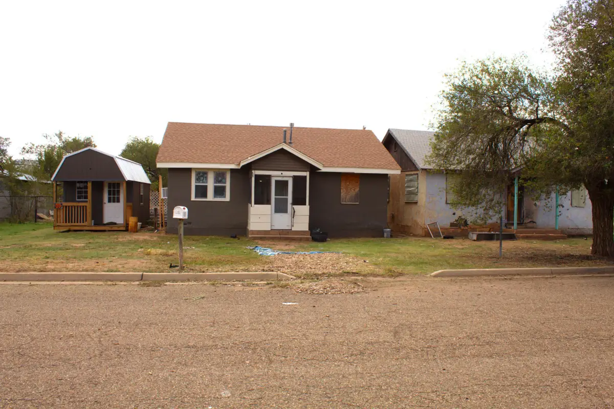 808 E Laughlin Avenue, Tucumcari, NM 88401 - #1