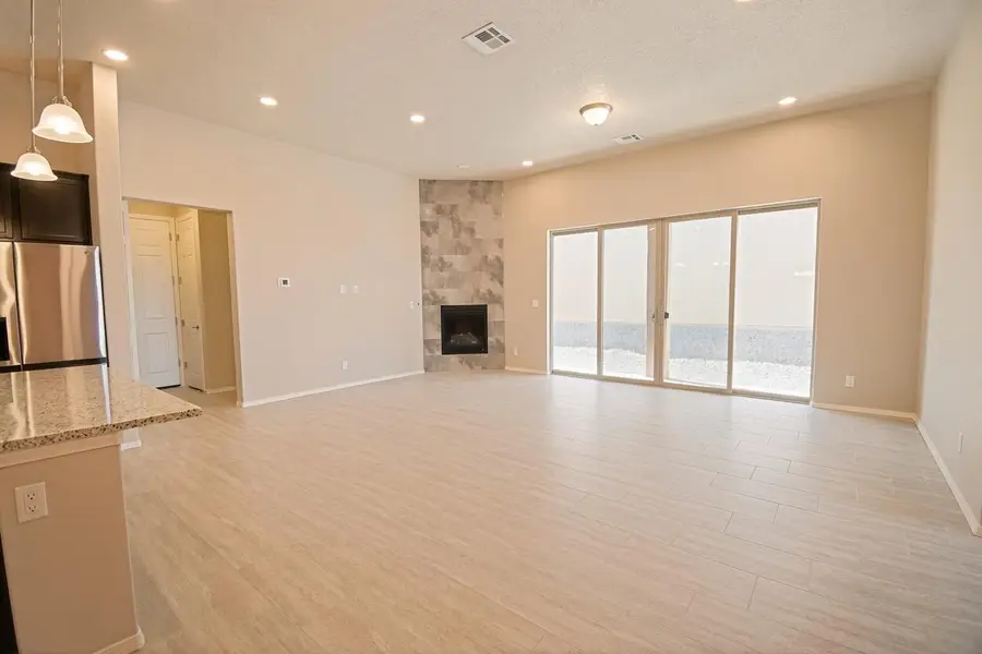 5413 E Village Avenue Ne, Rio Rancho, NM 87144 - #3