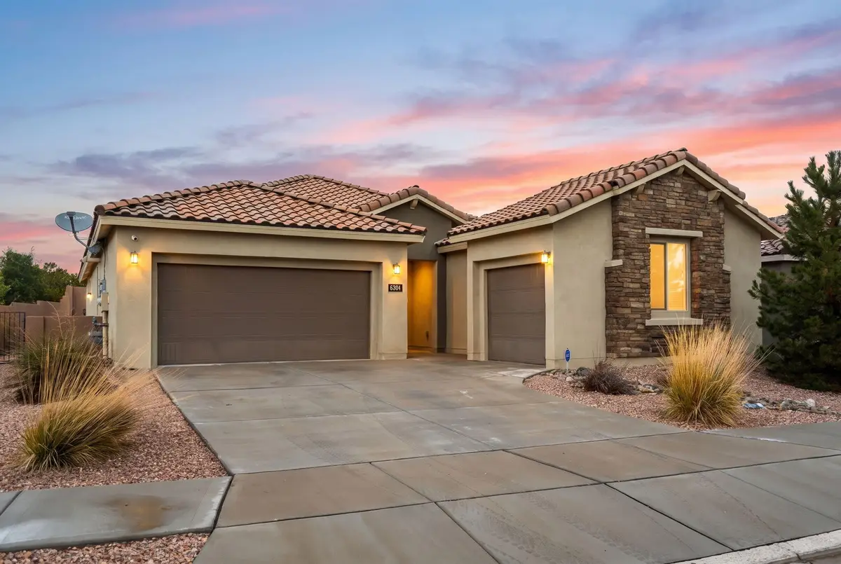 6304 Acadia Lane Ne, Rio Rancho, NM 87144 - #1