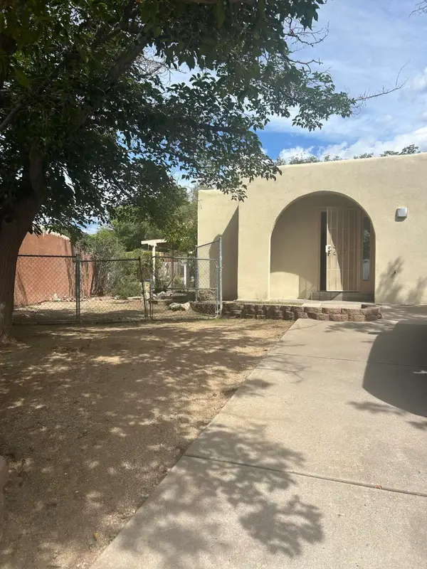 13376 Camino Del Norte Ne, Albuquerque, NM 87123