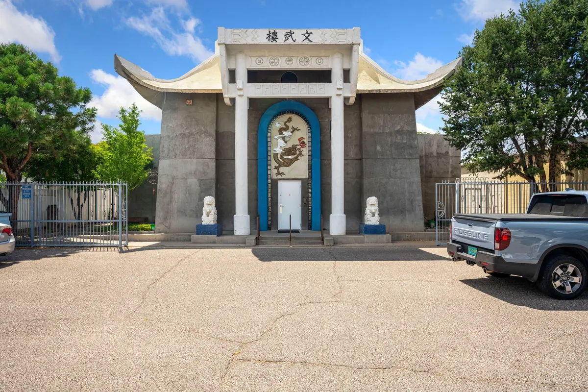 427 Adams Street Se, Albuquerque, NM 87108 - #1