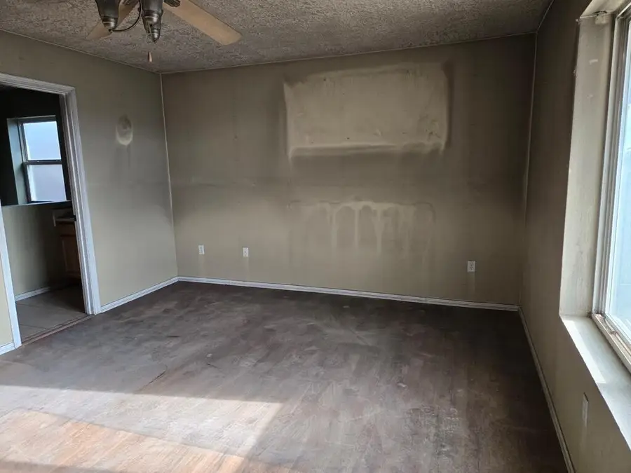 405 Camino Eric, Moriarty, NM 87035 - #3