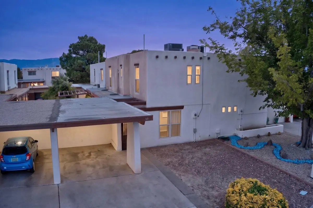 37 Calle Arroyo Seco Nw, Albuquerque, NM 87120 - #1