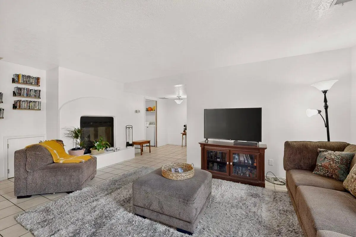5801 Lowell Street Ne #UNIT 24B, Albuquerque, NM 87111 - #1
