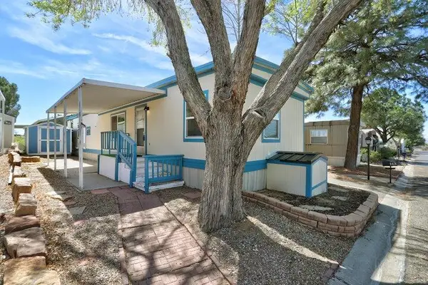 7112 Pan American Ne #113, Albuquerque, NM 87109
