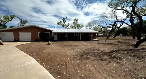 243 Gossett Lane, Corrales, NM 87048