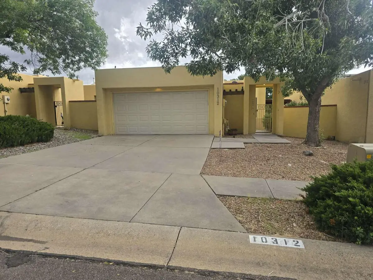 10312 Camino Del Oso Ne, Albuquerque, NM 87111 - #1