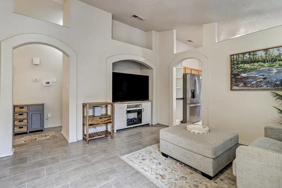 6109 Cyonus Avenue Nw, Albuquerque, NM 87114 - #3
