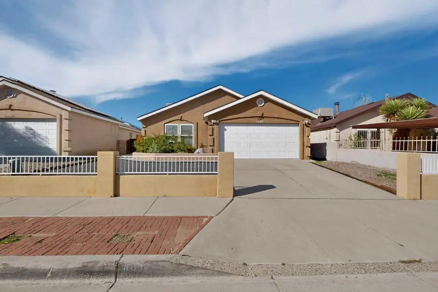 8905 Odin Road Sw, Albuquerque, NM 87121 - #2