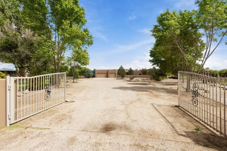 35 Berry Hill Farms Road, Los Lunas, NM 87031 - #3