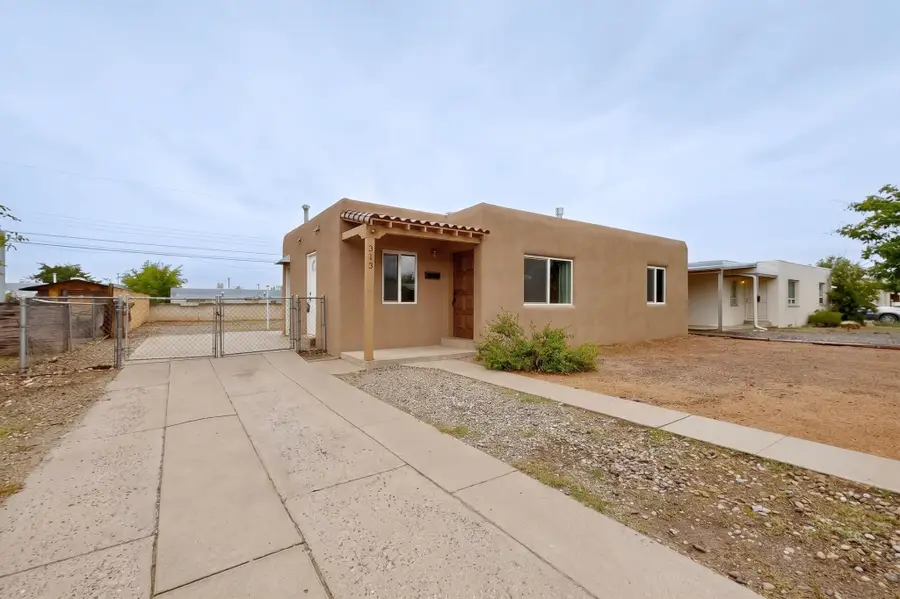 313 General Bradley Street Ne, Albuquerque, NM 87123 - #2