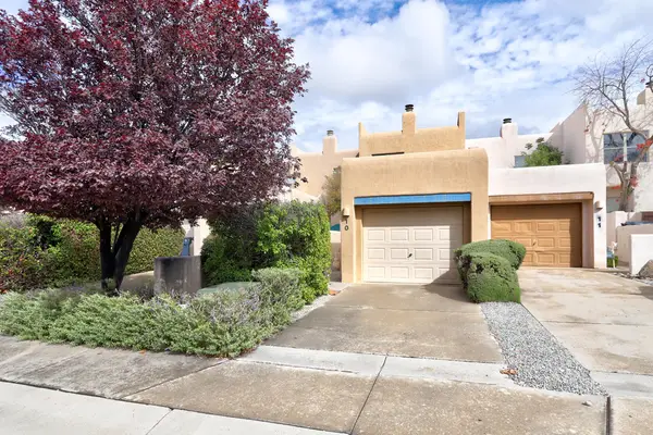 4211 Pitt Street Ne #UNIT 10, Albuquerque, NM 87111